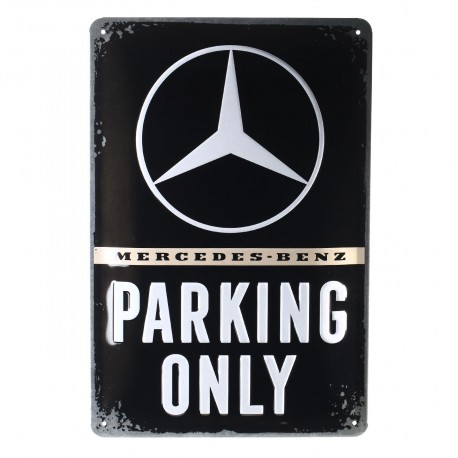 Mercedes-Benz Parking Only Nostaljik Sanat ile damgalı teneke tabela